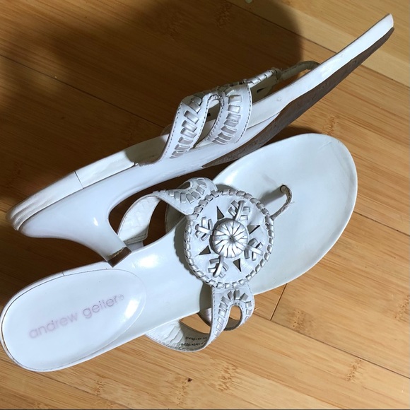 Leather , genuine A. Geller white sandals, kitten heels, silver accents, SZ 9 M - Picture 7 of 8